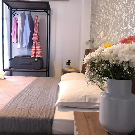 Armonia 3* Skiathos Town